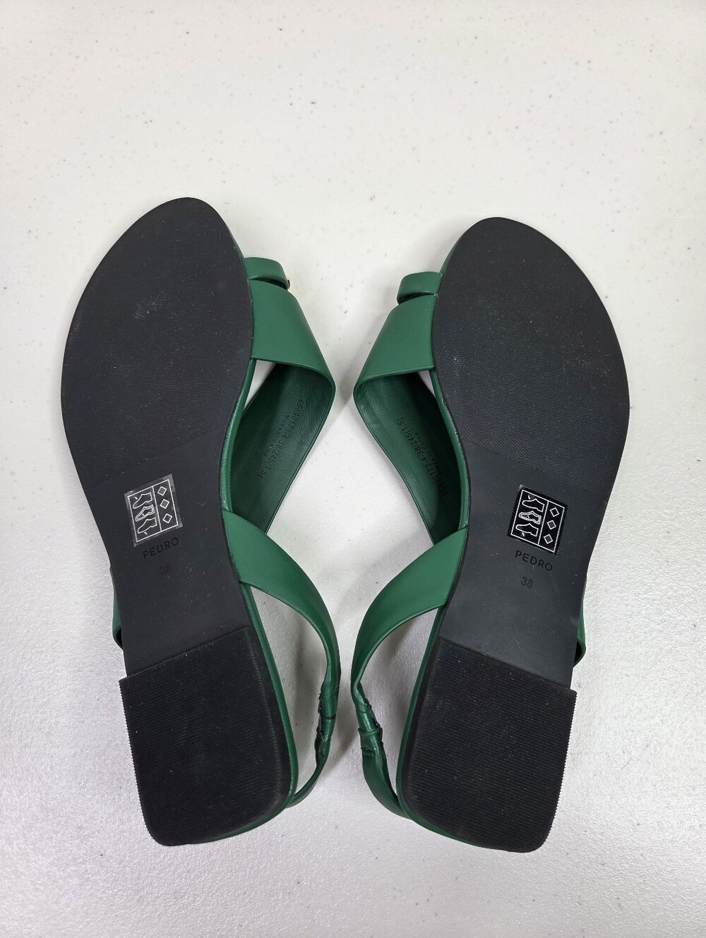 Pedro Alexis Green Leather Cross-Strap Slingback Sandals with Gold Accent Toe - Picture 15 of 16